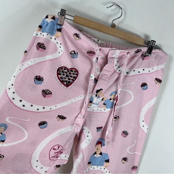 NICK & NORA I Love Lucy Chocolate Factory PJ Pajama Set Top Bottom Pink Flannel - Picture 10 of 16
